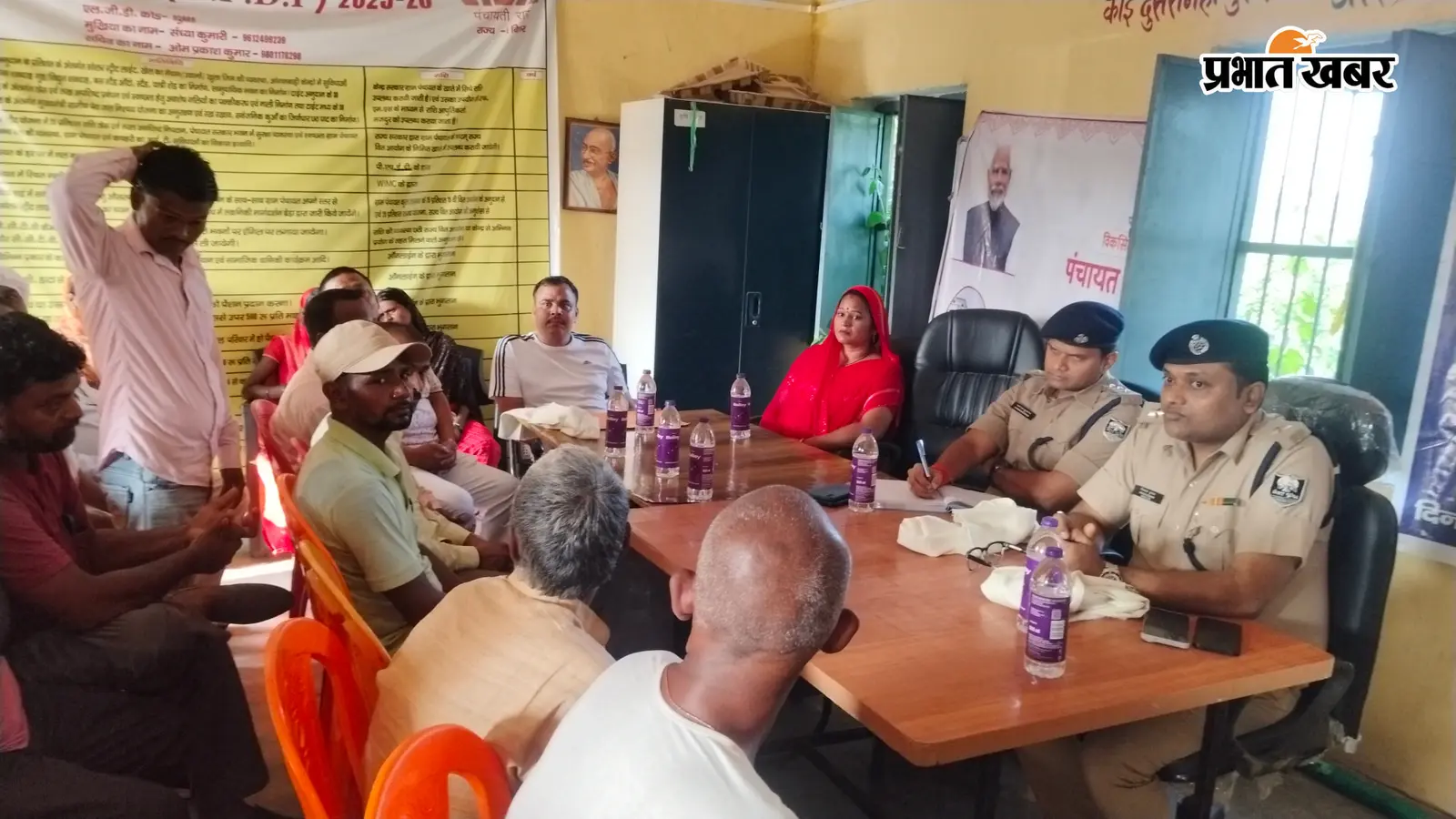 औरंगाबाद : अंछा मोड़ पर अवैध शराब बिक्री की शिकायत, लोक संवाद में ग्रामीणों ने पुलिस से कार्रवाई की मांग की