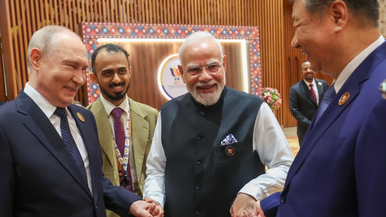 पीएम मोदी, राष्ट्रपति पुतिन और राष्ट्रपति शी जिनपिंग