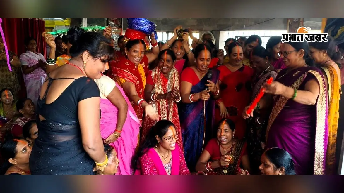 नवादा में बाल गोपाल की छठी पर महाआरती, सैकड़ों श्रद्धालुओं ने ग्रहण किया महाप्रसाद