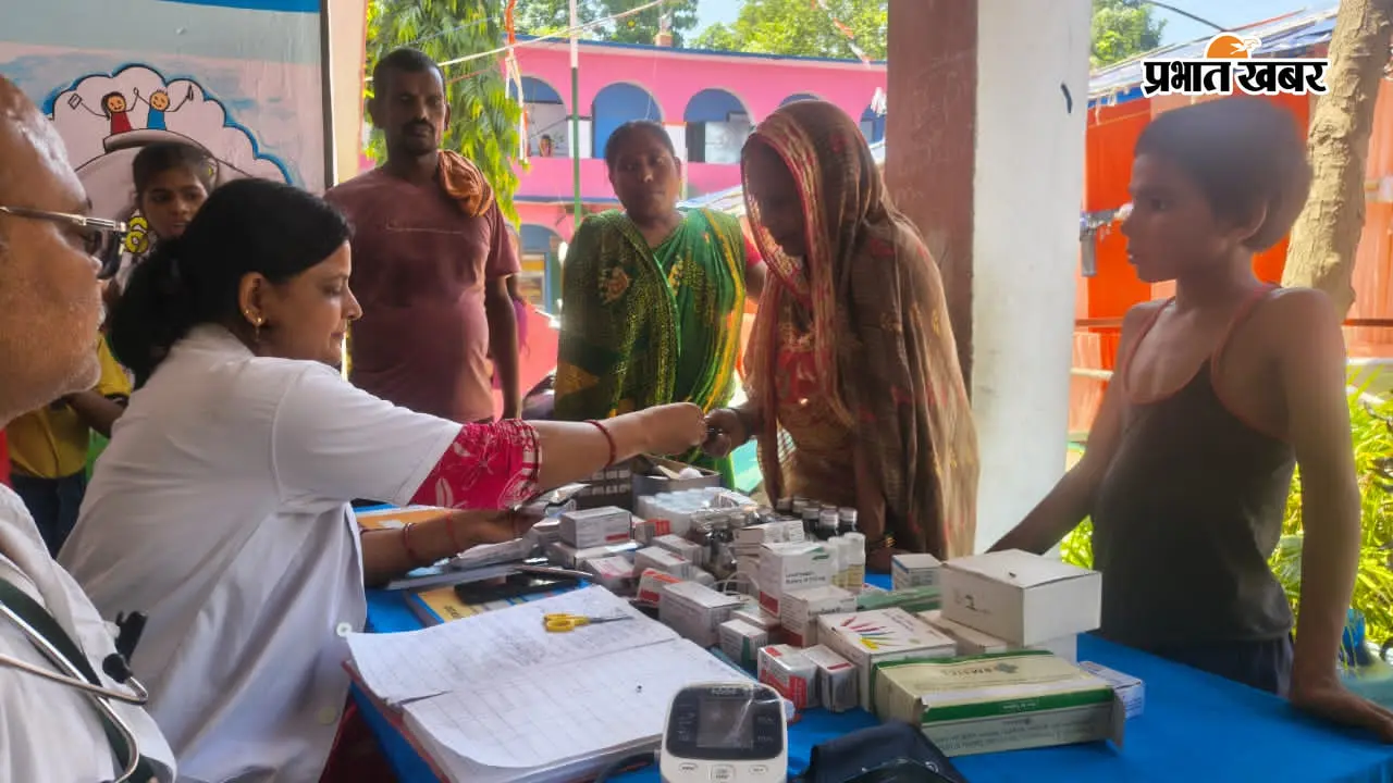 खगड़िया में बाढ़ का पानी घटने लगा, 37,955 परिवार प्रभावित, राहत कार्य जारी