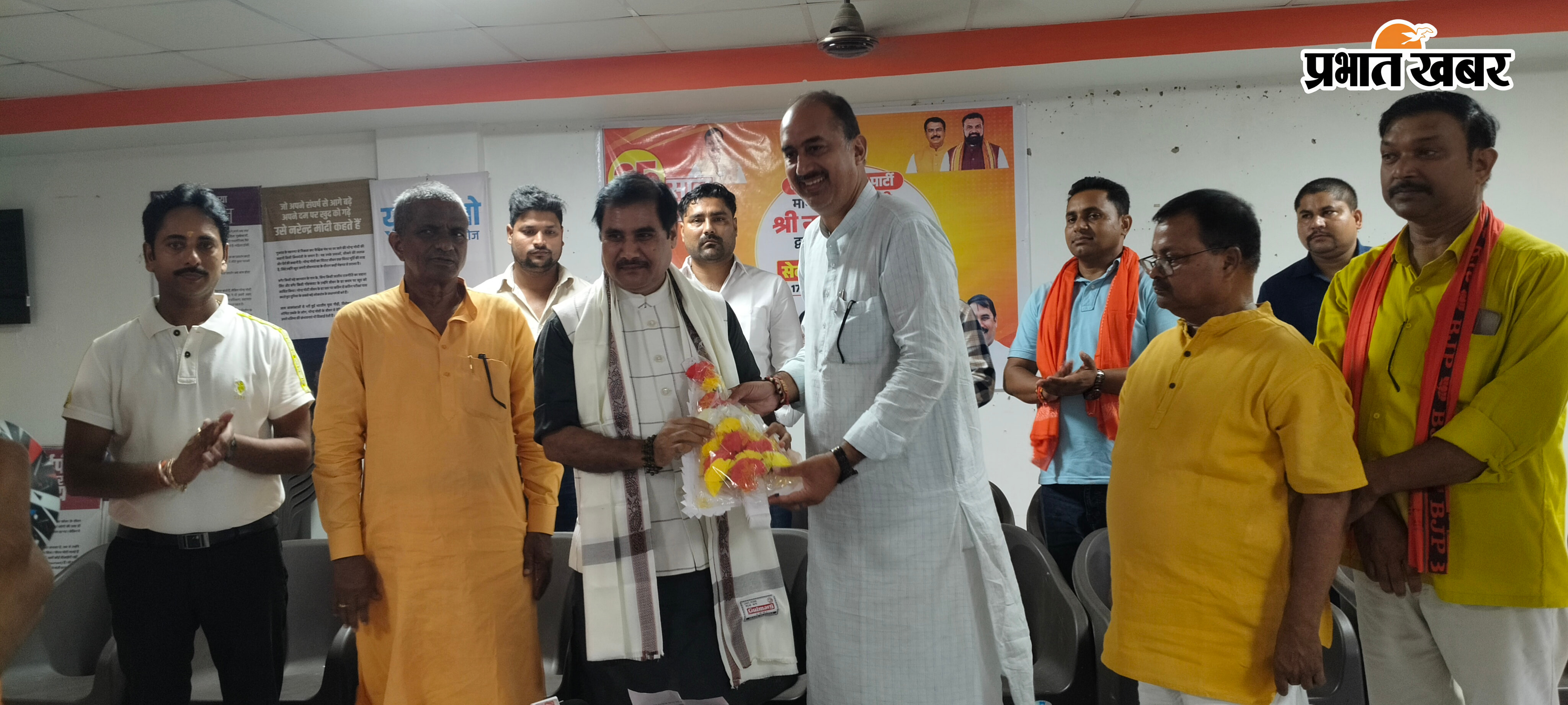 प्रेस वार्ता में पूर्व मंत्री,बगहा विधायक व अन्य | Prabhat Khabar Network