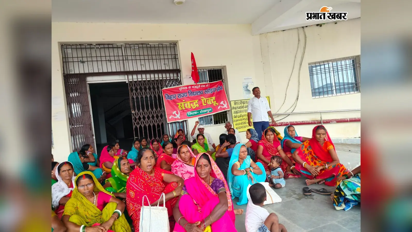 12 महीने काम, 10 महीने का मानदेय, तीन माह से वेतन नहीं मिलने से रसोइयों में आक्रोश; अब धरने की तैयारी