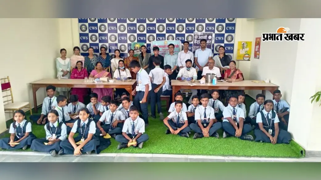 बच्चे घंटों मोबाइल-टीवी देखते हैं तो हो जाएं सावधान, डॉक्टर ने दी ऐसी चेतावनी