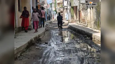 छपरा में 11 महीने बाद भी अधूरी सड़क-ड्रेनेज, दशहरा के प्रोसेशन रूट पर संकट