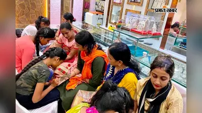 हरितालिका तीज पर जय हिंद ज्वेलर्स ने लगाया नि:शुल्क मेहंदी शिविर
