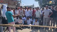कटिहार में सड़क की बदहाली पर फूटा गुस्सा: डीएस कॉलेज के पास एनएच-81 जाम, देखें ग्रामीणों की मांग और पुलिस की कार्रवाई
