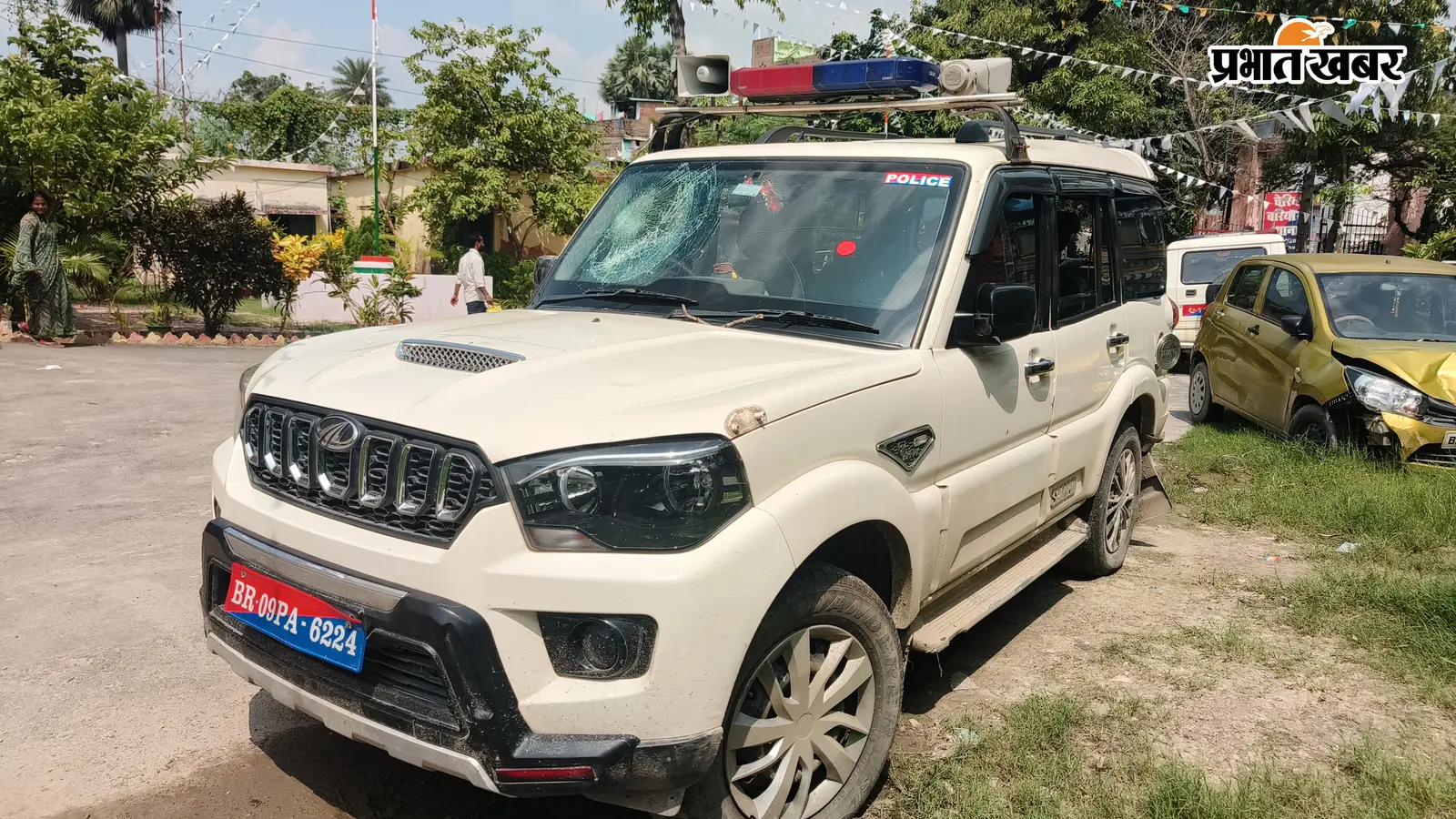 बेगूसराय में वारंटी को पकड़ने पहुंची पुलिस पर हमला, कई जवान चोटिल; जवाबी कार्रवाई में हमलावर धराए