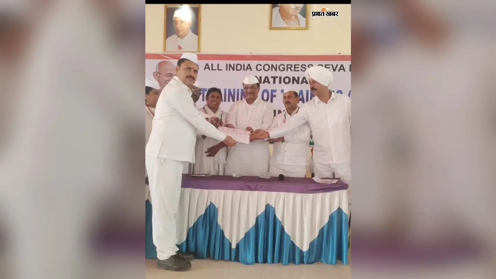 सीतामढ़ी के डॉ राजीव कुमार काजू बने कांग्रेस सेवा दल के राष्ट्रीय प्रशिक्षक, कर्नाटक में मिला प्रमाणपत्र