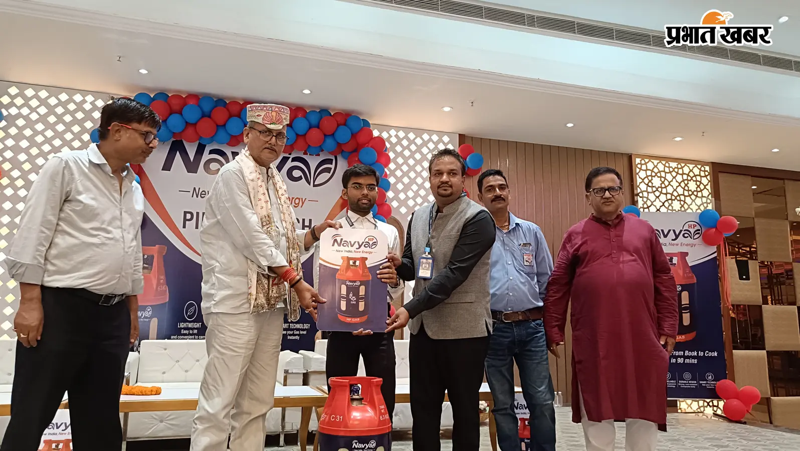 दरभंगा में गैस उपभोक्ताओं को मिली नई सुविधा, 10 किलो का सिलेंडर शुरू