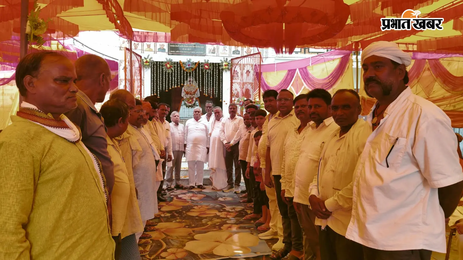 सीवान: आंदर में स्वतंत्रता सेनानी विश्वनाथ प्रसाद की पुण्यतिथि पर दी गयी श्रद्धांजलि