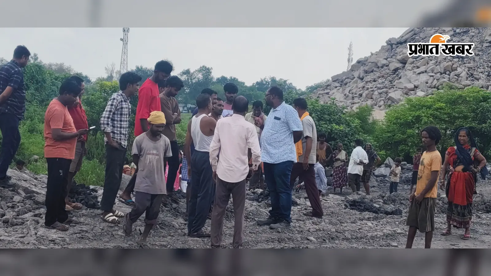जहां खतरे की जतायी थी आशंका, वहीं धंसी जमीन; महेशपुर कोलियरी में ओबी डंपिंग पर बवाल