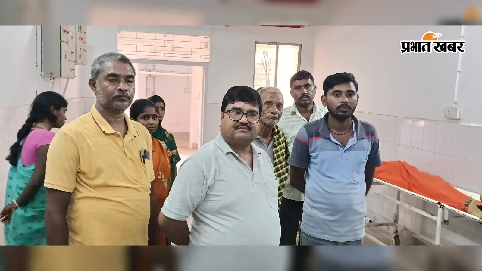 गोड्डा में पिकअप रेसिंग बनी काल, पलटने से किशोर की मौत; युवक गंभीर