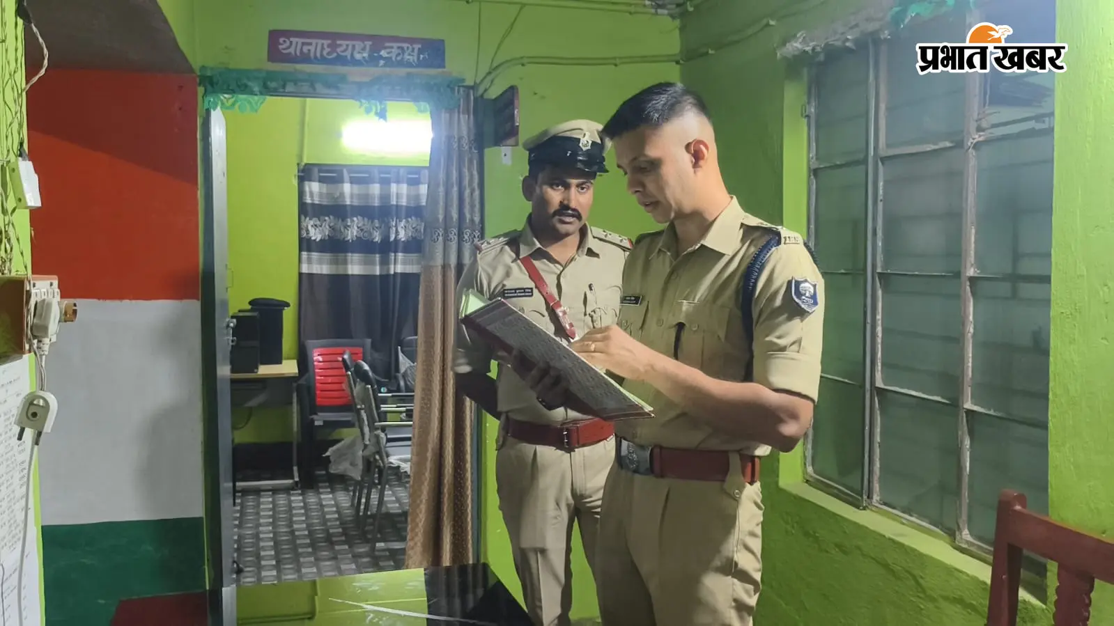 भोजपुर: एसपी अवधेश दीक्षित ने चौरी थाना का किया निरीक्षण, लंबित कांडों के त्वरित निष्पादन का दिया निर्देश