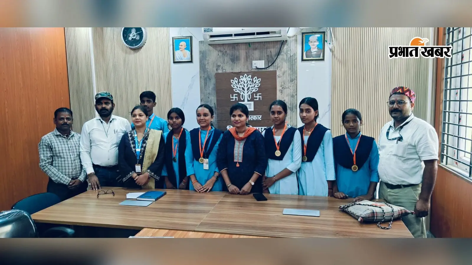 शेखपुरा DEO कार्यालय में हिंदी दिवस पर कार्यक्रम, जानिए किस-किस स्कूल के बच्चों को मिला सम्मान