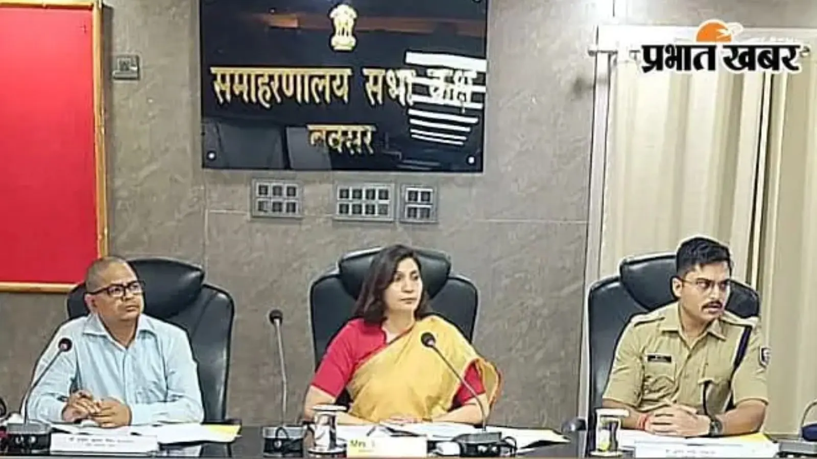 बक्सर में भूतपूर्व सैनिकों और आश्रितों की समस्याओं के समाधान को लेकर डीएम ने दिये त्वरित कार्रवाई के निर्देश