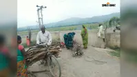 लखीसराय में NTPC सोलर प्लांट की घेराबंदी से बंद हुई PM सड़क: 12 गांवों का संपर्क ठप, स्कूल बंद; भाकपा माले ने दी आंदोलन की चेतावनी