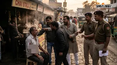 Deoghar News: शिवगंगा पथ पर रंगदारी को लेकर बवाल, चाय दुकानदार पर ब्लेड से हमला.
