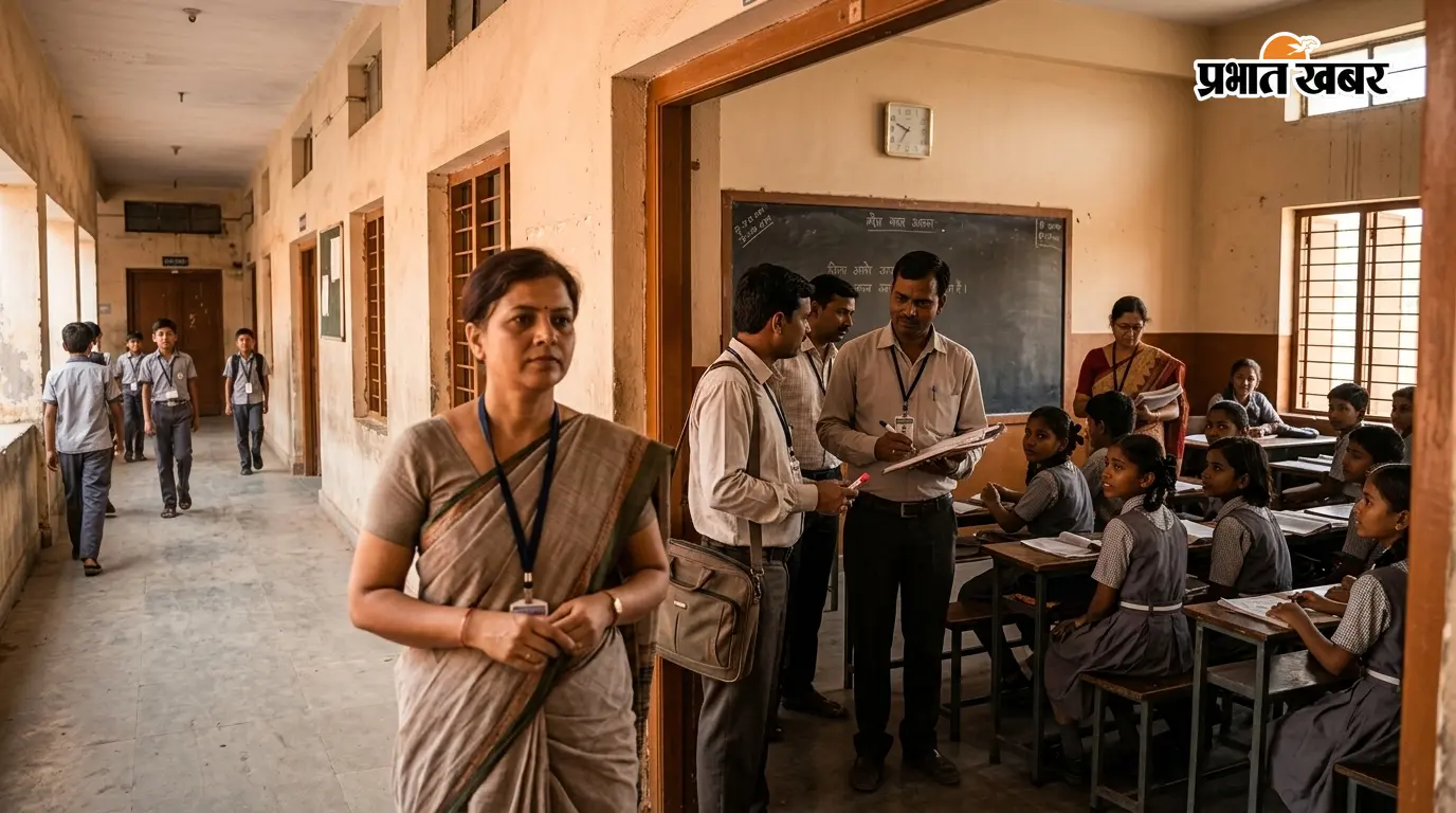 SIR ड्यूटी में काम नहीं तो स्कूल लौटेंगे शिक्षक, लापरवाही पर होगी कार्रवाई