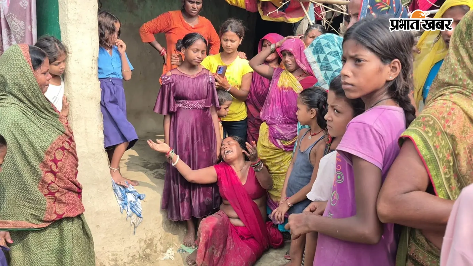 नदी किनारे अचानक दिखा बंदरों का झुंड, डरकर भागा 11 साल का गौतम और फिर जो हुआ उसने गांव को रुला दिया