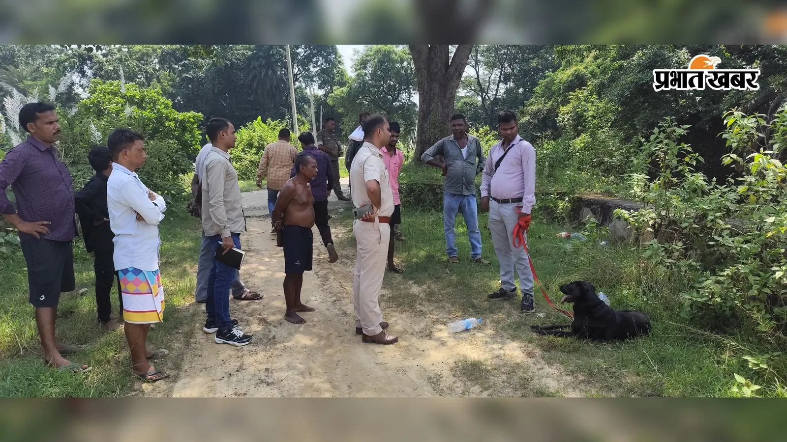 झुमुर की मस्ती के बीच चोरों का खेल, तीन घरों से दो लाख के आभूषण ले उड़े, जानें पुलिस ने क्या बताया