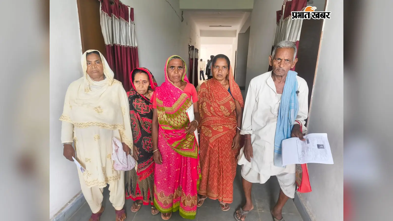 पेंशन बंद तो चूल्हा ठंडा! चार-पांच माह से भुगतान के इंतजार में वृद्ध-विधवा, कार्यालय का काट रहे चक्कर