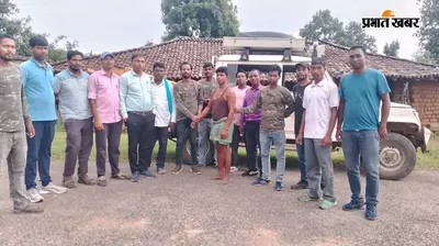 जंगल से सखुआ-डोखा पेड़ कटाई का आरोप, वन विभाग ने दो तस्करों को दबोचा