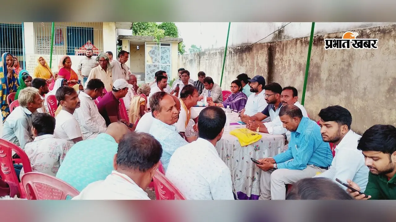 सीवान के हसनपुरा में लगा सहयोग शिविर: सहुली पंचायत में चार मामलों का ऑन-द-स्पॉट निष्पादन, बीडीओ-सीओ ने सुनी समस्याएं