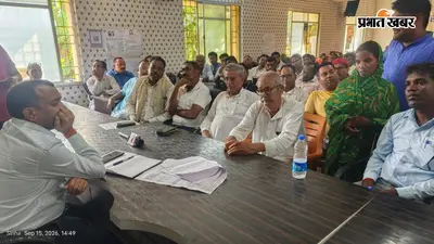 करमा में भूदान की जमीन को लेकर विवाद गहराया, पूर्व विधायक उमाशंकर अकेला के नेतृत्व में ग्रामीणों ने घेरा अंचल कार्यालय