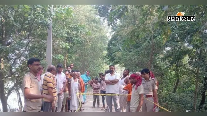 बेगूसराय के तेघड़ा में बाढ़ के पानी में मिला अज्ञात युवती का शव, 8 दिन में दूसरी घटना से सनसनी