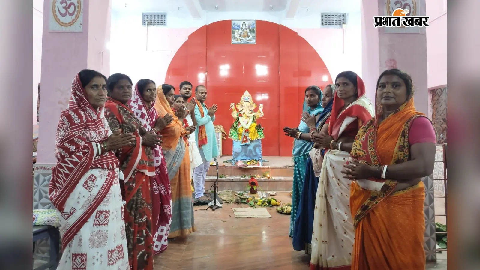 गणपति की भक्ति में डूबा लहठी, दुर्गा मंदिर परिसर में उमड़े श्रद्धालु