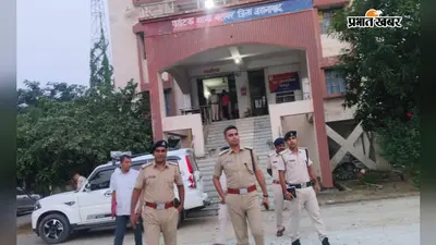 एसडीपीओ ने विशुनगंज और बराबर थाने का किया औचक निरीक्षण, लंबित कांडों के त्वरित निष्पादन का निर्देश