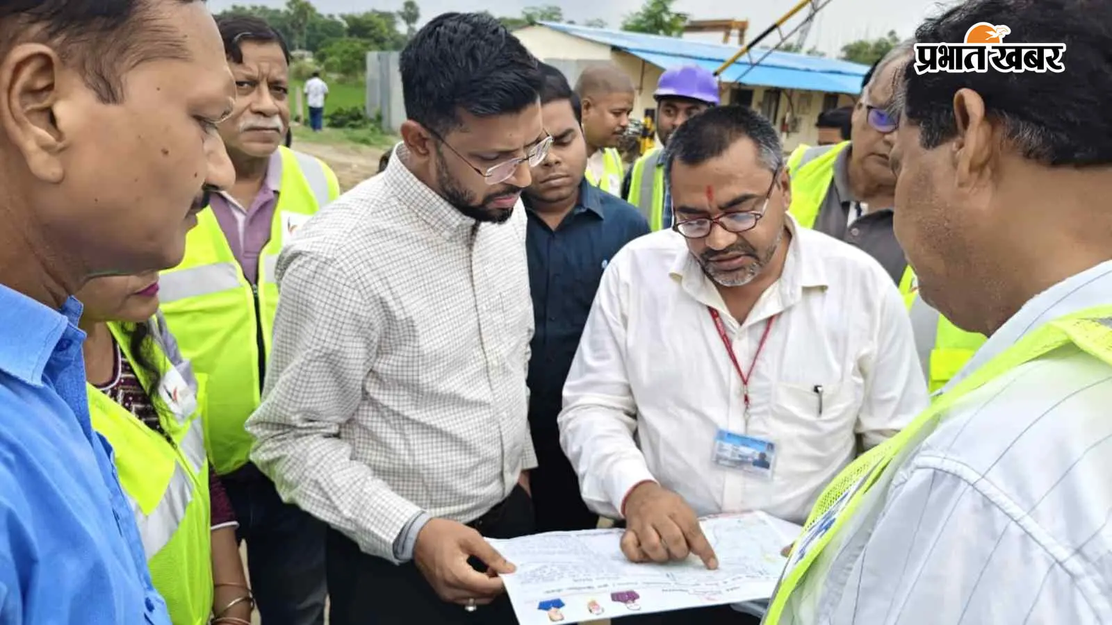 मार्च 2029 तक बागमती नदी पर बन रहा हाई लेवल पुल होगा तैयार, DM ने लिया जायजा