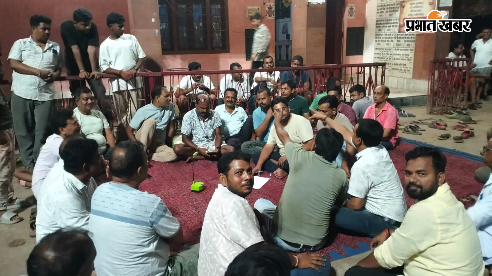 सतबरवा: तीसरी बार नवयुवक संघ के अध्यक्ष चुने गये संजय कुमार