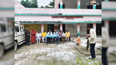 सीवान: बाढ़ का पानी उतरते ही बढ़ा संक्रामक बीमारियों का खतरा, एलासगढ़-विलासगढ़ में स्वास्थ्य शिविर