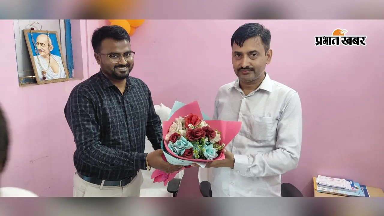 नवादा: दीनानाथ सिंह बने रजौली नगर पंचायत के नये कार्यपालक पदाधिकारी, साफ-सफाई पर रहेगा जोर