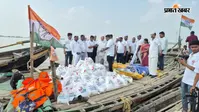 दानापुर दियारा में बाढ़ पीड़ितों के बीच कांग्रेस सेवा दल ने बांटी राहत सामग्री