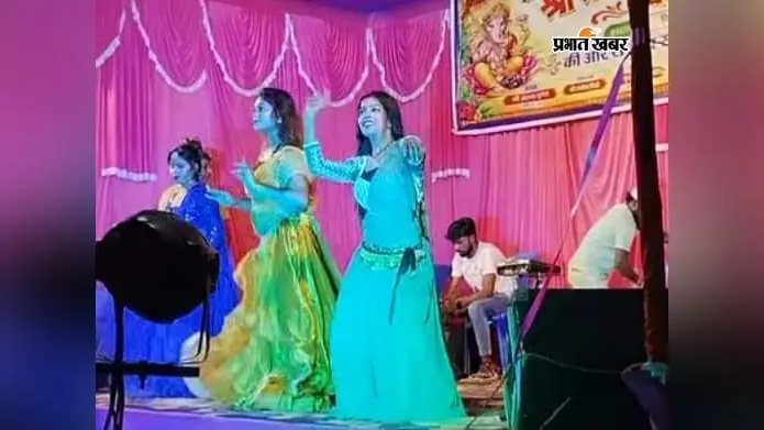 दिगवार में गणेश महोत्सव पर देर रात तक झूमे श्रद्धालु