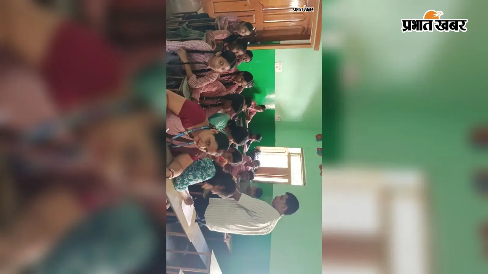 फेक प्रोफाइल और मॉडलिंग के झांसे से रहें सावधान: सरदाही में साइबर अपराध और मानव तस्करी पर कार्यशाला