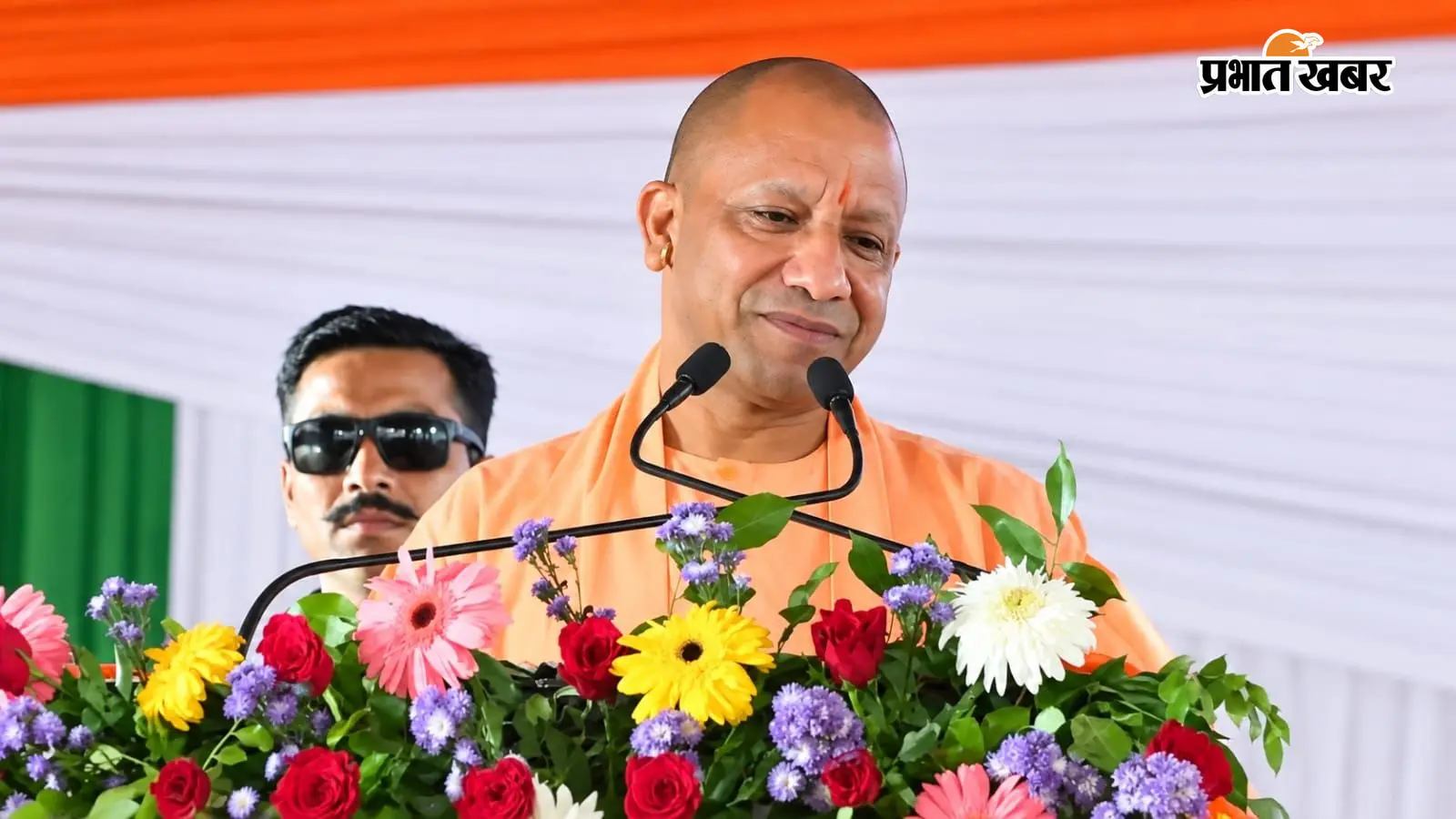 UP में शिक्षक भर्ती के बीच CM योगी का बड़ा ऐलान, 6 महीने में 1 लाख युवाओं को मिलेगी सरकारी नौकरी