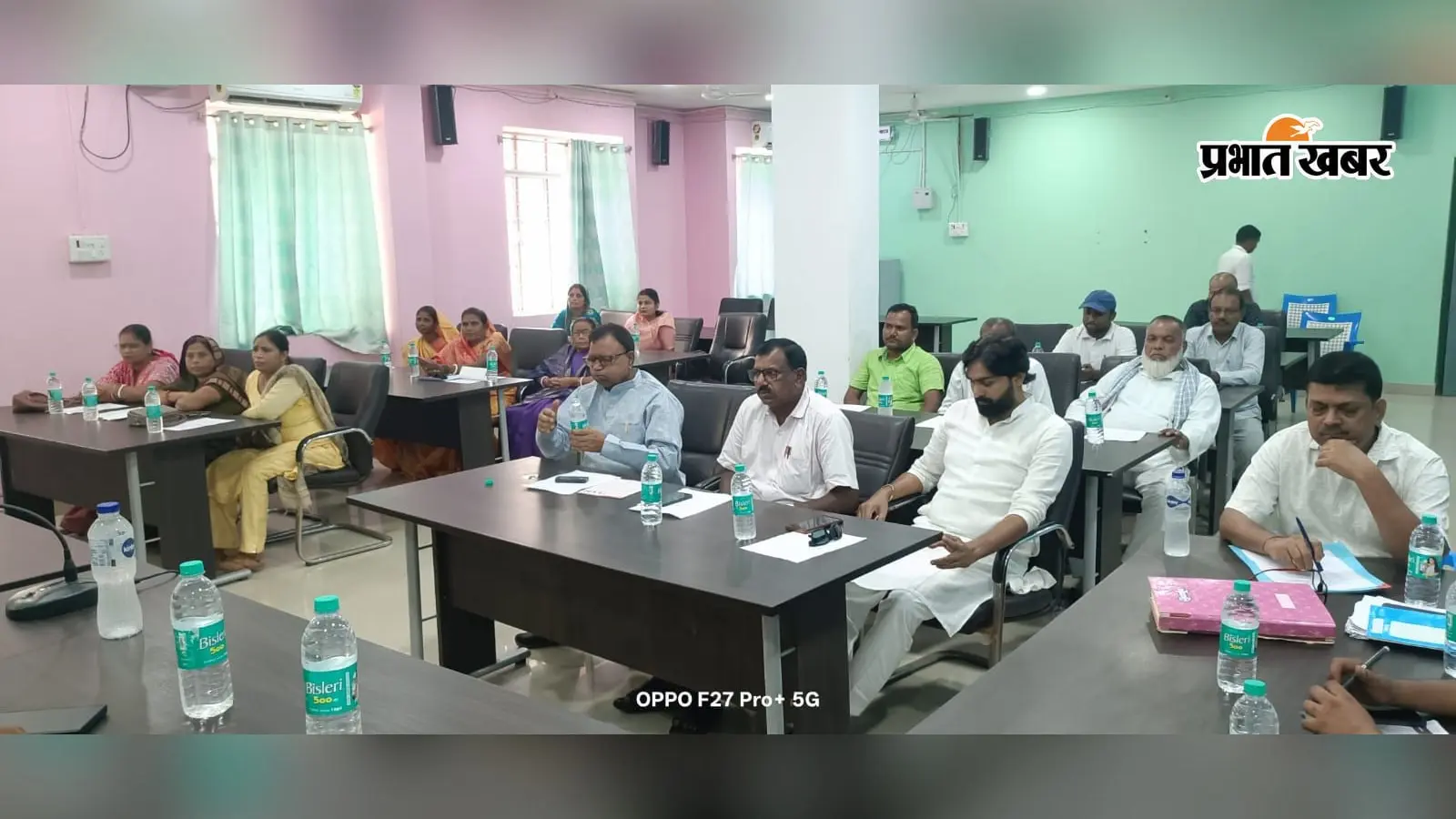 बांका शहर की मुख्य सड़कों पर अब लगेंगी 110 वाट की हाई पावर स्ट्रीट लाइट, सफाई व्यवस्था पर भी जोर