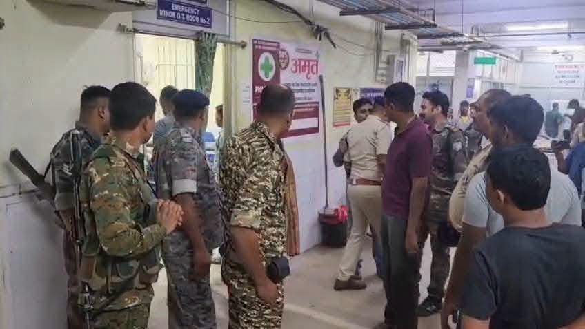 एसएनएमएमसीएच में मौजूद सुरक्षा कर्मी