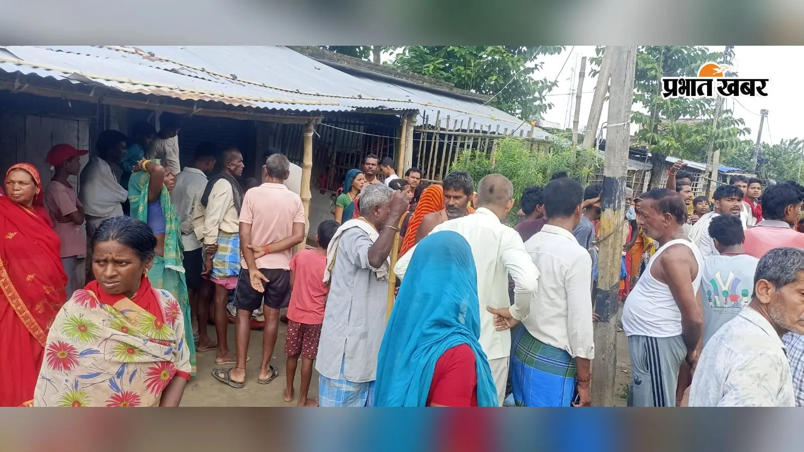 सोनवर्षाराज में तेज रफ्तार बाइक बिजली के खंभे से टकरायी, युवक की मौके पर मौत, परिवार में मचा कोहराम