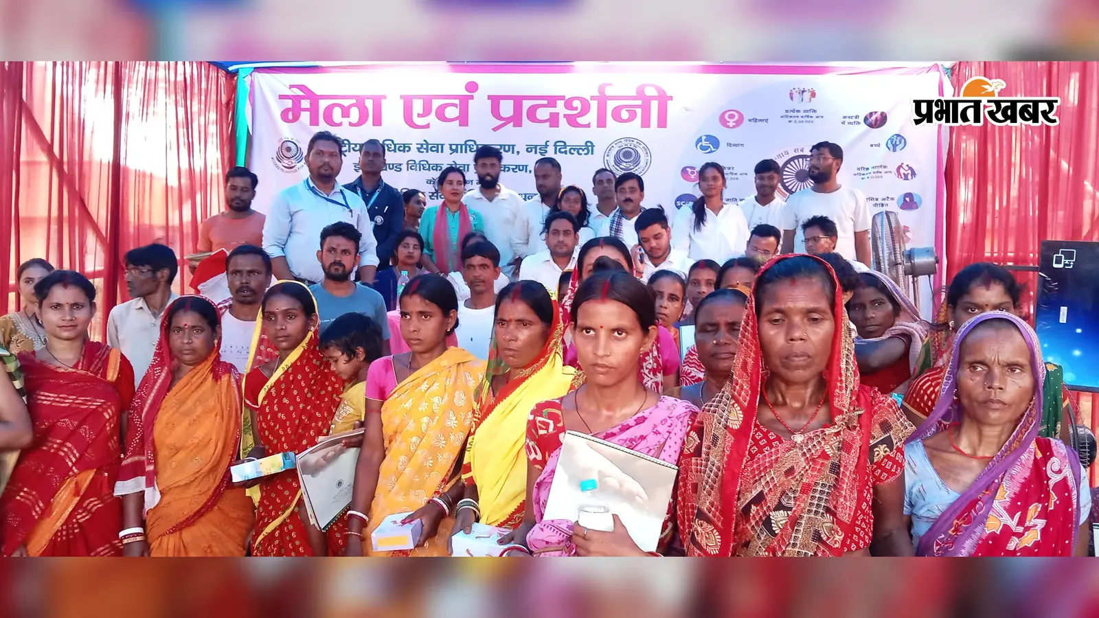 नशे के खिलाफ नुक्कड़ नाटक और सरकारी योजनाएं, जानें मैरानवाटांड़ में क्यों जुटा डालसा का अमला