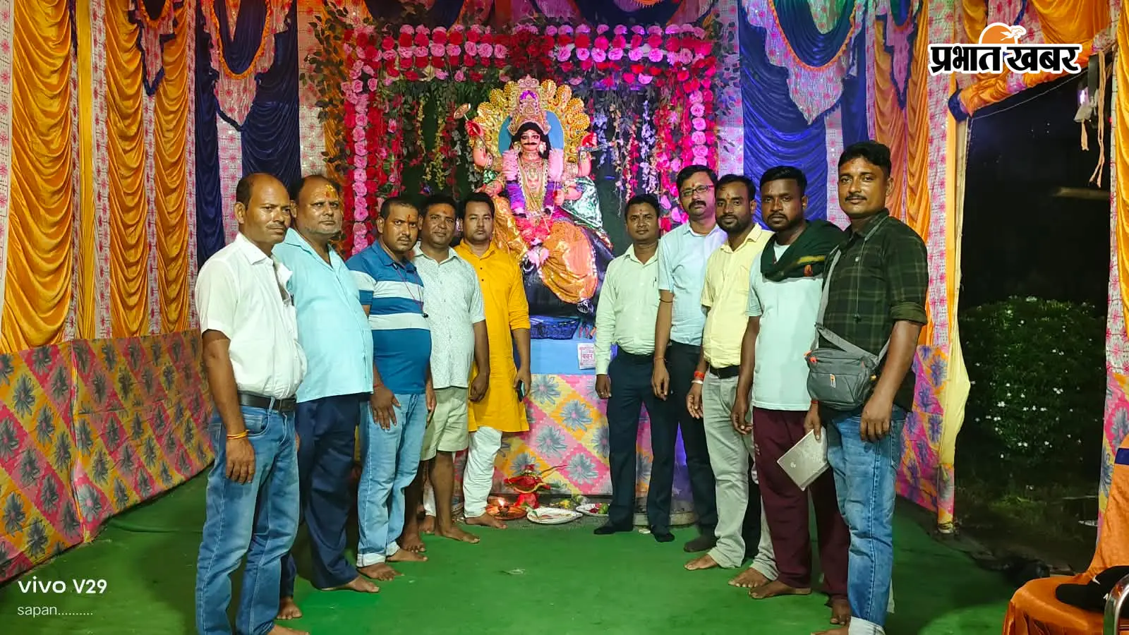 बाबा विश्वकर्मा की भक्ति में डूबा तीनपहाड़, पावर हाउस में वैदिक मंत्रोच्चार के बीच हुई पूजा