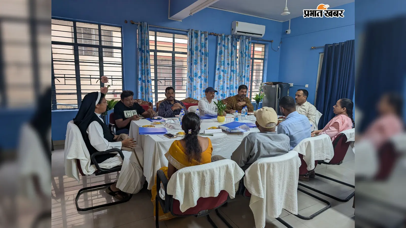 लातेहार: PM SHRI केंद्रीय विद्यालय प्रबंध समिति की बैठक में सुविधाएं बढ़ाने पर जोर, CCTV- AC- वाटर फिल्टर समेत कई प्रस्तावों को मंजूरी