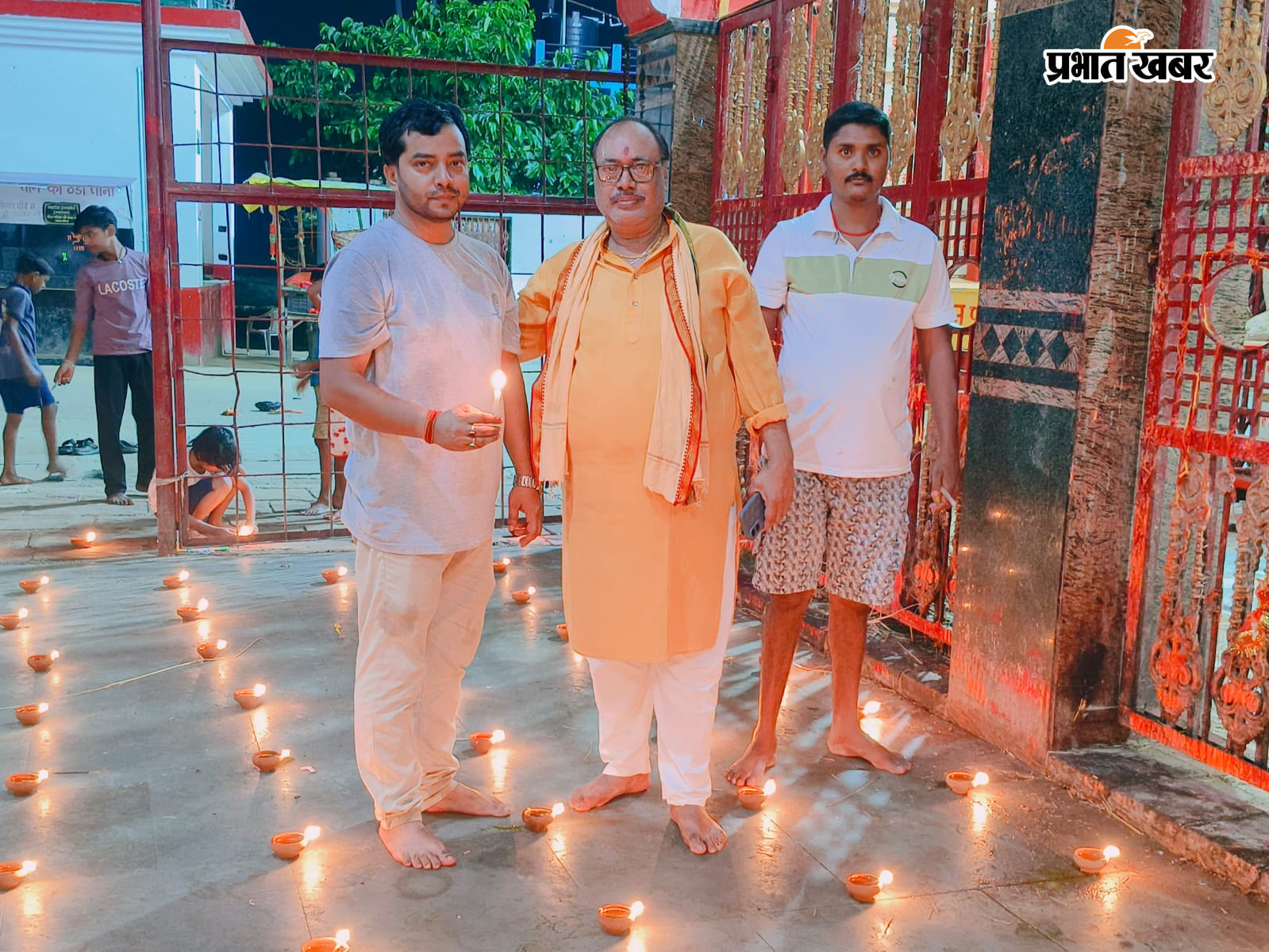 हरिवंशपुर तेलडीहा दुर्गा मंदिर में हुई कार्यक्रम का | Prabhat Khabar Network