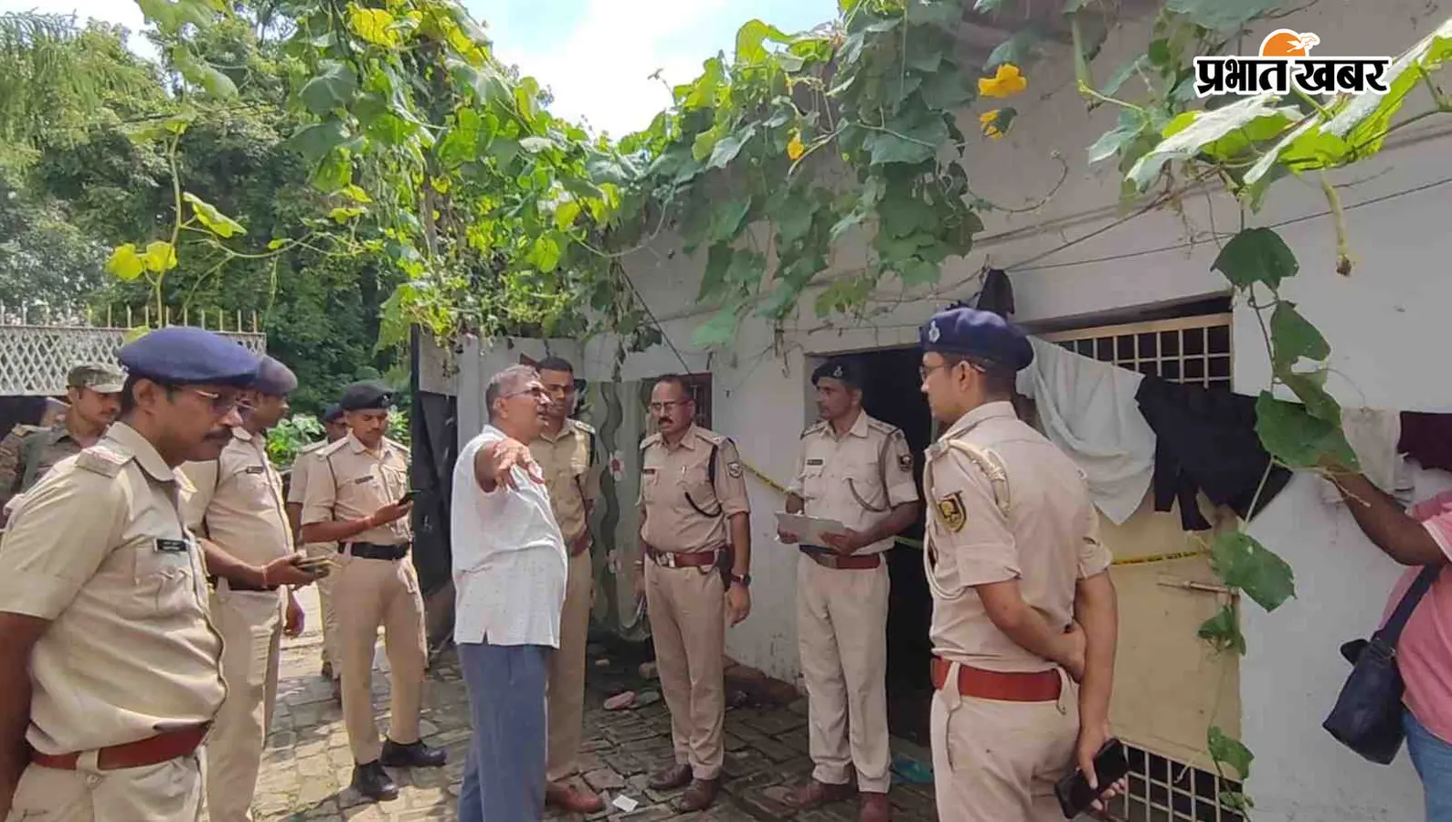 मजदूर की दोनों आंखें निकालने की कोशिश, निर्मम हत्या, पत्नी-बच्चे गायब, सुबह दूध वाले ने देखी लाश