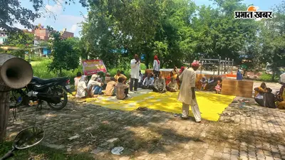 कैमूर: चांद में मजदूर यूनियन का धरना, भूमिहीनों को जमीन और मजदूरों को पेंशन समेत 12 सूत्री मांगों को लेकर प्रदर्शन