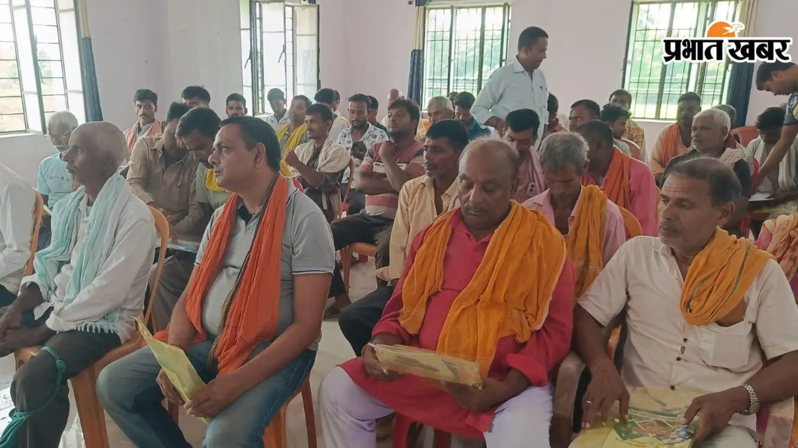 केसठ में मौसम आधारित शारदीय किसान गोष्ठी का आयोजन, किसानों को दी गयी उन्नत कृषि तकनीक की जानकारी