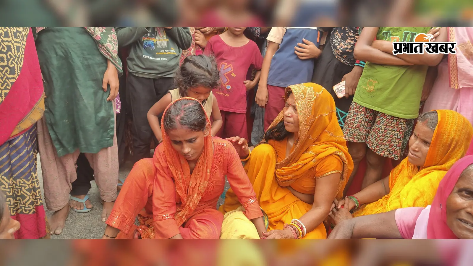 सीतामढ़ी हादसा: ई-रिक्शा ने बाइक सवार को मारी टक्कर, युवक की मौत, तीन घंटे सड़क जाम